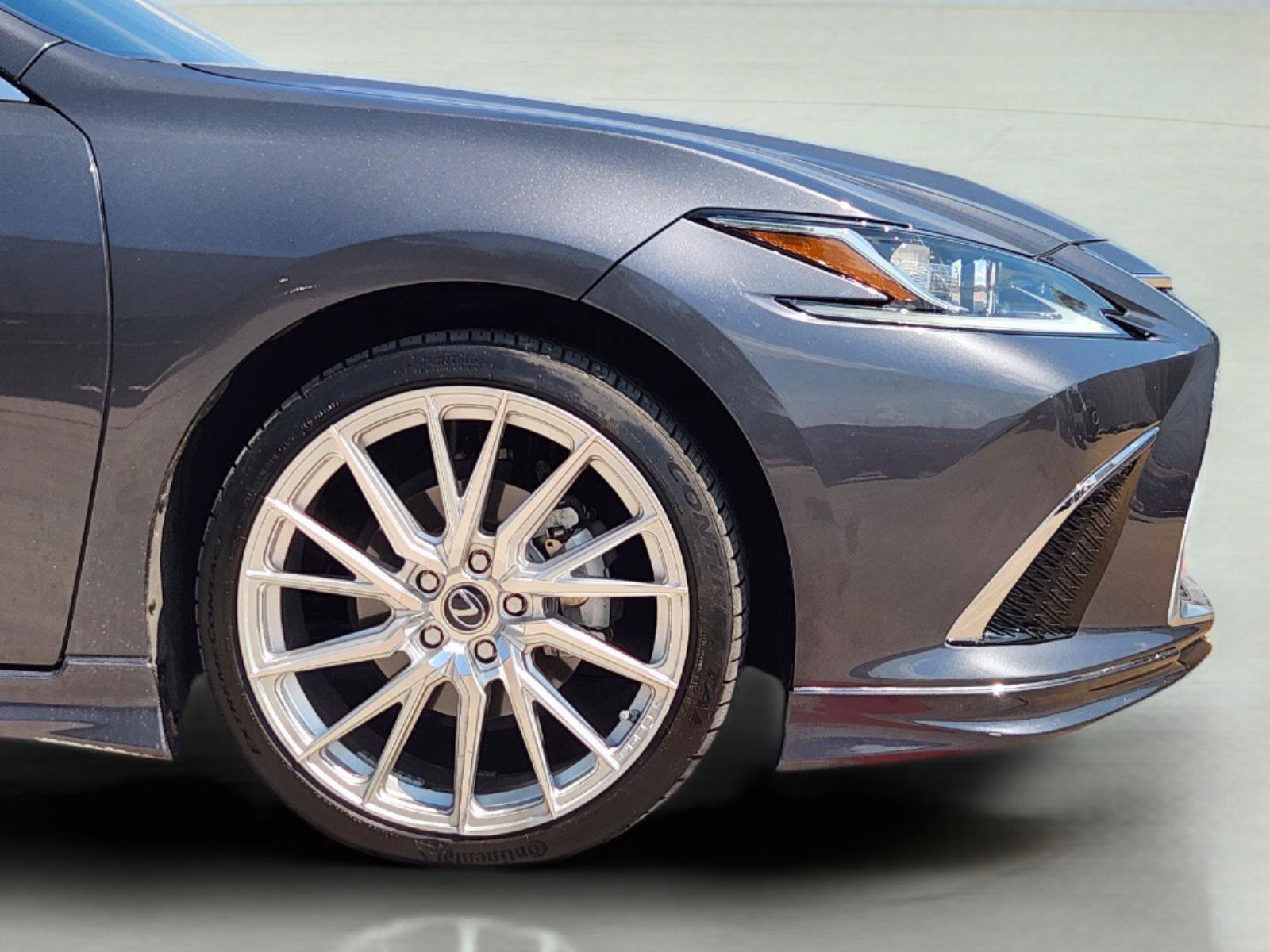 Used 2025 Lexus ES 350 w/ Premium Package FWD image 8