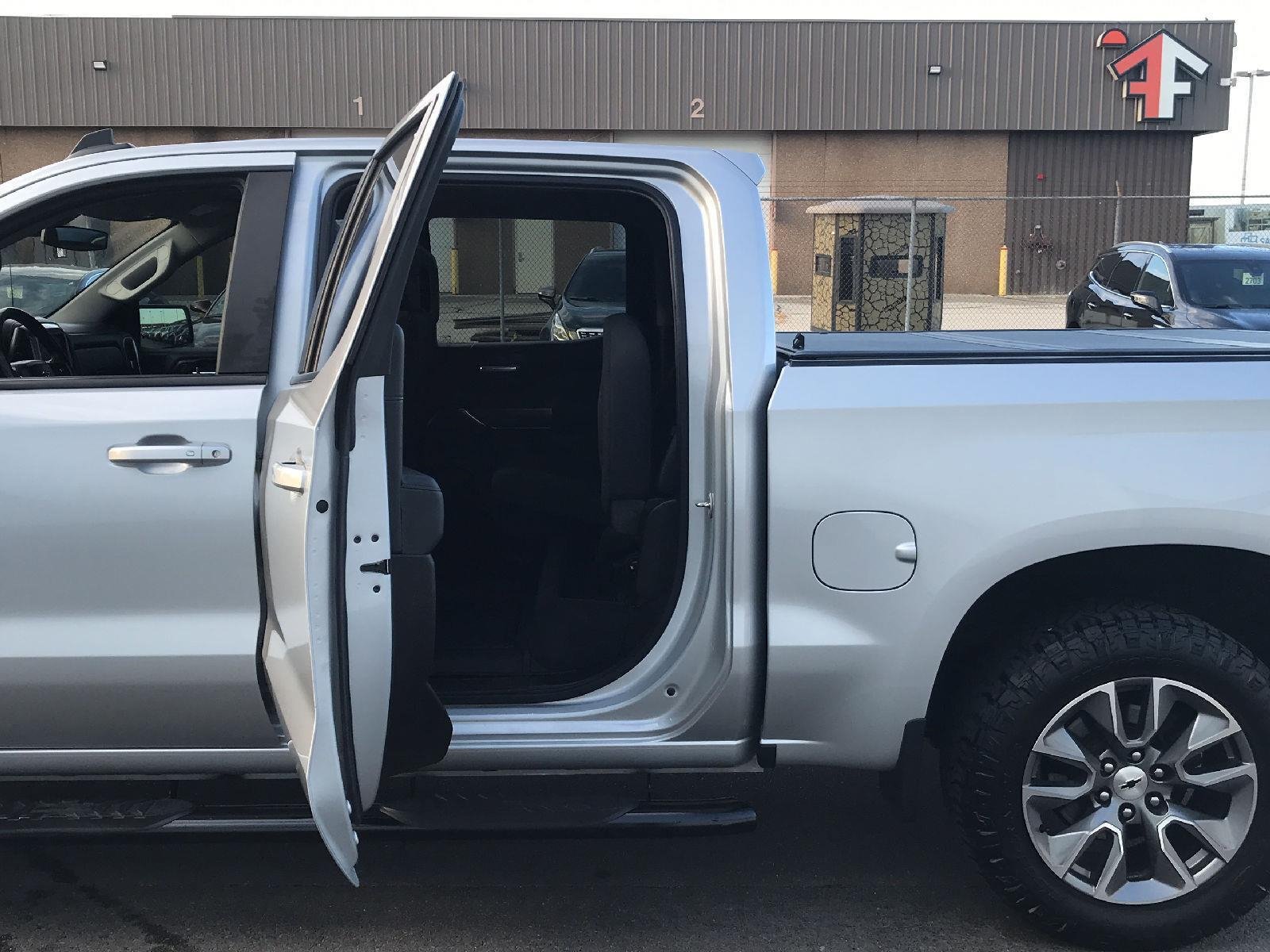 Used 2020 Chevrolet Silverado 1500 RST AWD/4WD image 21