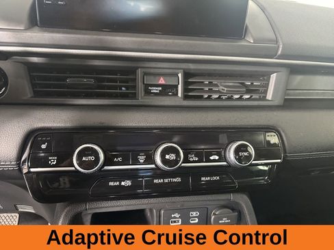 Used 2025 Honda Pilot Touring image 16