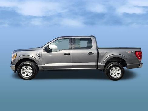Certified 2022 Ford F150 XLT w/ Equipment Group 301A Mid AWD/4WD image 4