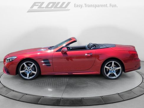 Used 2017 Mercedes-Benz SL 550 image 4
