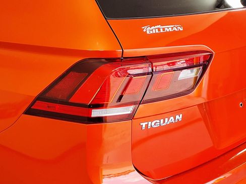 Used 2019 Volkswagen Tiguan S w/ Driver Assistance Package FWD image 4