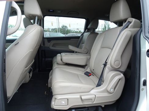 Used 2019 Honda Odyssey EX-L image 12
