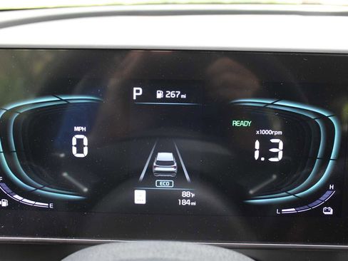 New 2025 Kia Sportage EX image 28