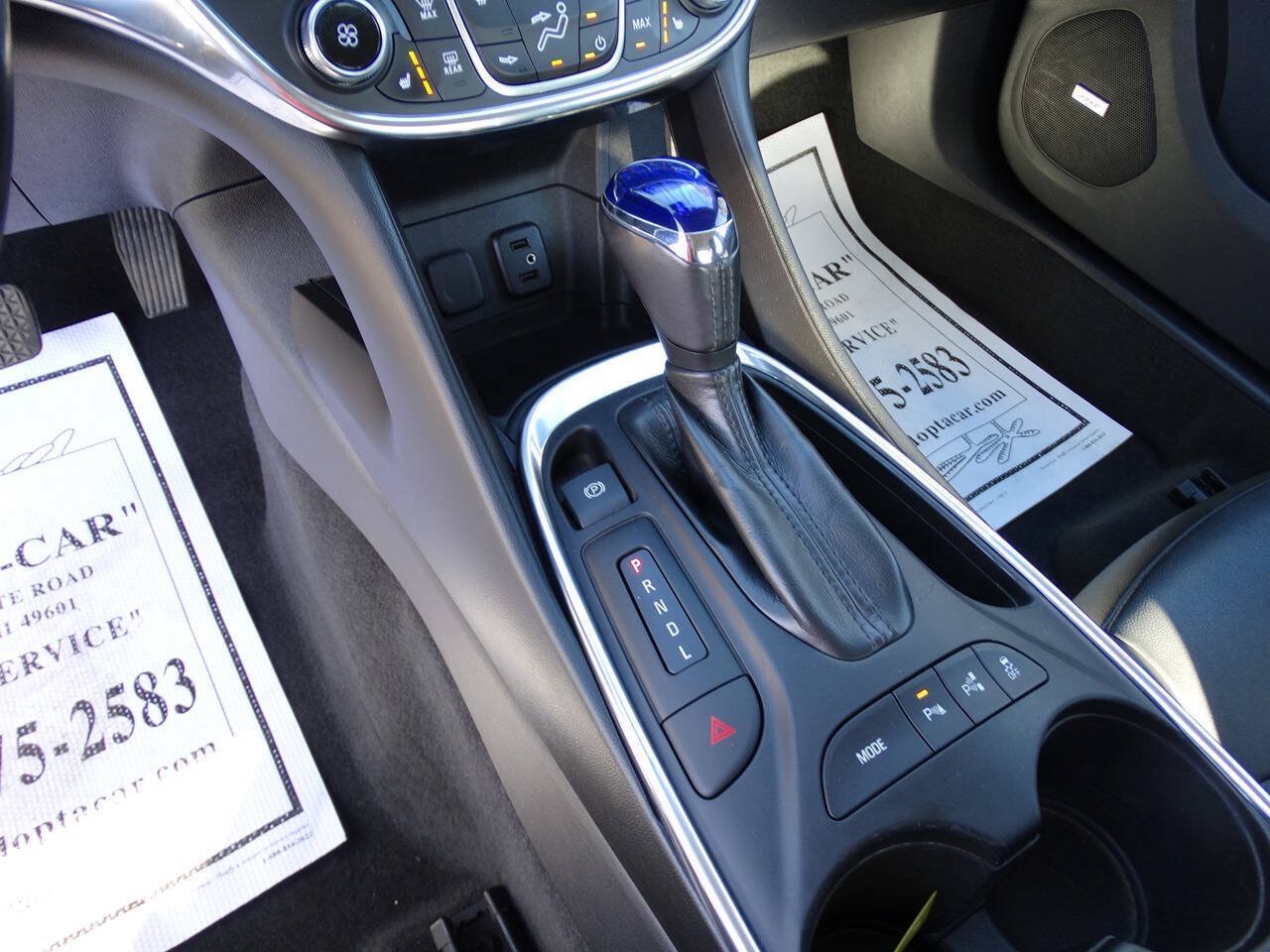 Used 2018 Chevrolet Volt Premier FWD image 25