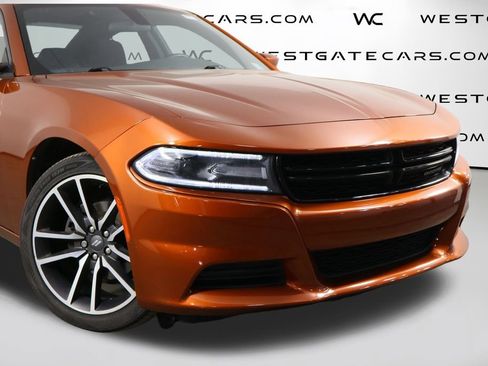 Used 2020 Dodge Charger SXT image 39