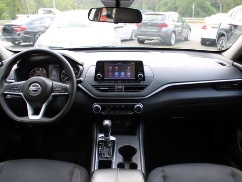Used 2021 Nissan Altima 2.5 S FWD image 31