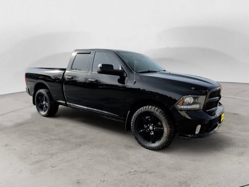 Used 2014 RAM 1500 Express w/ Black Ram 1500 Express Group AWD/4WD image 5