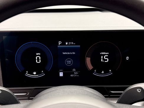 Used 2024 Hyundai Kona SE image 13