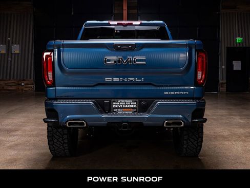 Used 2025 GMC Sierra 1500 Denali Ultimate image 8