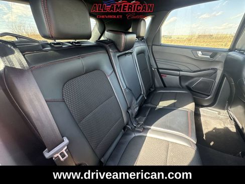 Used 2025 Ford Escape ST-Line Select image 18