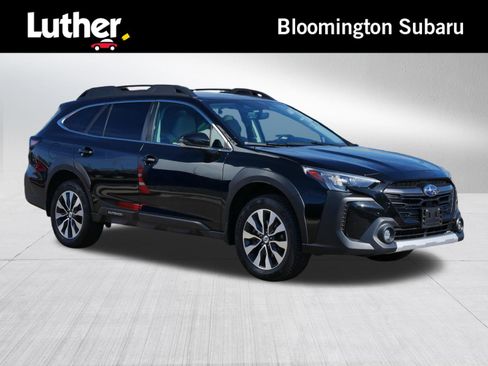 Used 2023 Subaru Outback Limited AWD/4WD image 1