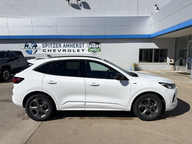 Used 2023 Ford Escape ST-Line w/ Tech Pack #1 FWD image 12