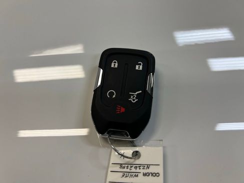 Used 2022 GMC Acadia AT4 w/ Trailering Package image 35