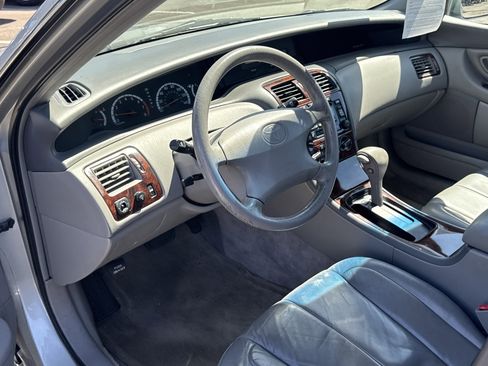 Used 2001 Toyota Avalon XL image 20