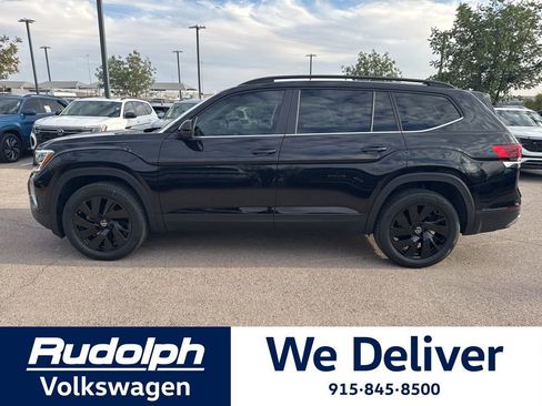 New 2026 Volkswagen Atlas SE image 2