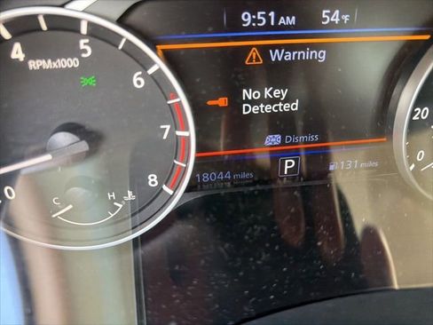 Used 2025 Nissan Altima 2.5 SR image 7