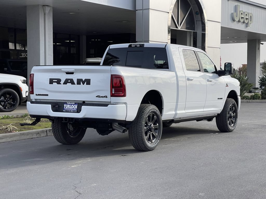 New 2026 RAM 2500 Laramie AWD/4WD image 10