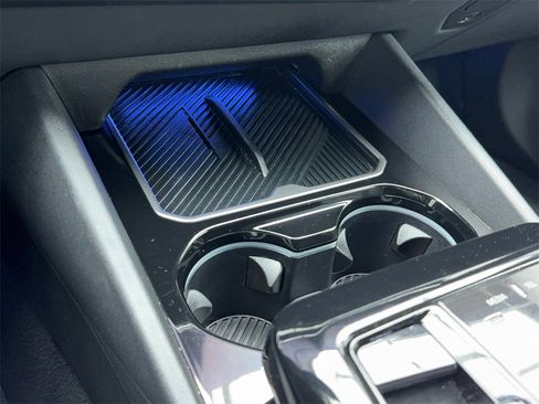 Used 2024 BMW 530i image 31