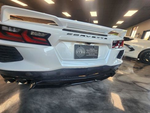 Used 2023 Chevrolet Corvette Stingray Premium Cpe w/ Z51 Performance Package image 4