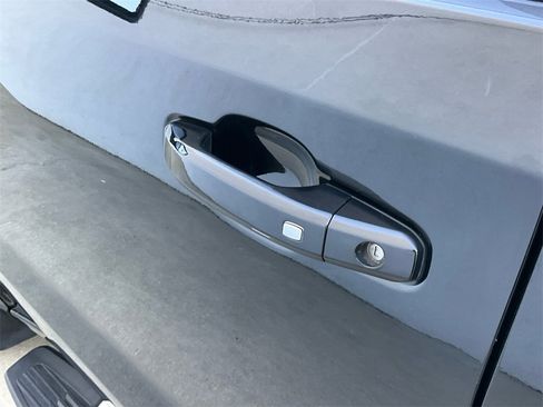 Used 2024 Chevrolet Silverado 1500 RST image 32