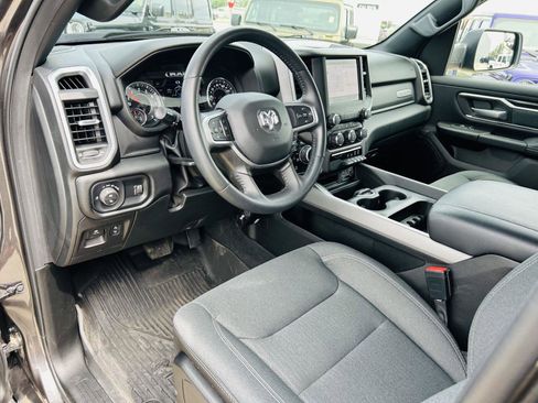 Used 2022 RAM 1500 Big Horn AWD/4WD image 11