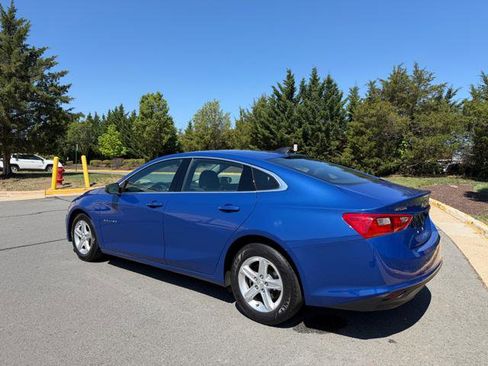 Used 2023 Chevrolet Malibu LS FWD image 3
