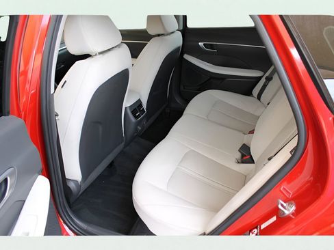Used 2020 Hyundai Sonata SEL image 11