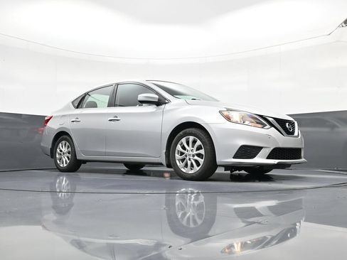 Used 2017 Nissan Sentra S w/ S Style Package FWD image 15
