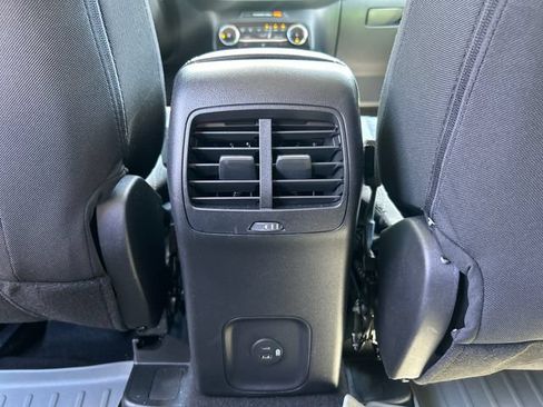 Used 2022 Ford Escape SE w/ Cold Weather Package AWD/4WD image 14