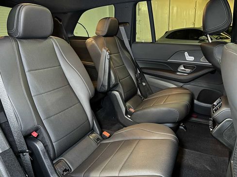 New 2025 Mercedes-Benz GLS 450 4MATIC image 14