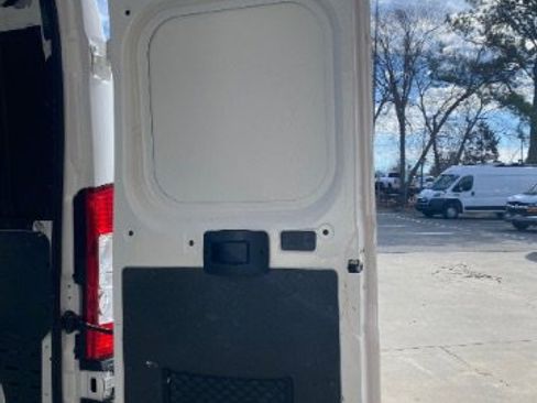 Used 2021 RAM ProMaster 1500 w/ Convenience Group image 12