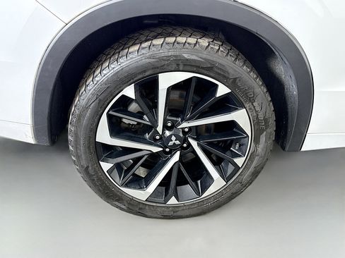 Used 2022 Mitsubishi Outlander SEL image 33