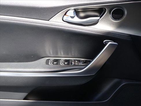 Used 2019 Kia Stinger GT AWD/4WD image 11