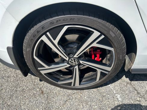 Used 2024 Volkswagen GTI SE w/ SE Leather Seats Package FWD image 23