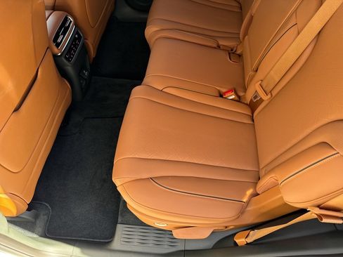 New 2026 Genesis GV80 3.5T Advanced image 14