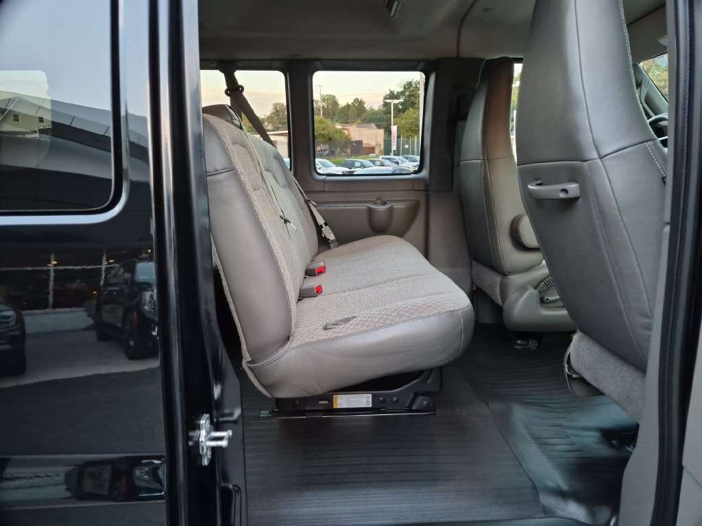 New 2026 GMC Savana 2500 LS RWD image 30