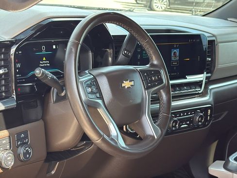 Used 2023 Chevrolet Silverado 1500 LT w/ All Star Edition Plus image 7