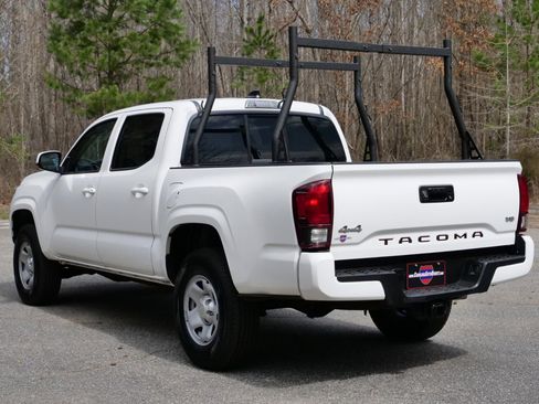 Used 2023 Toyota Tacoma SR AWD/4WD image 13