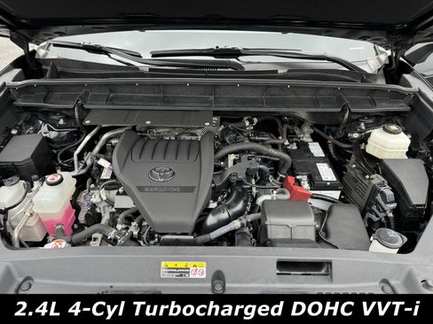 Used 2023 Toyota Highlander LE image 12