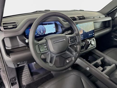 Used 2026 Land Rover Defender 110 S AWD/4WD image 9
