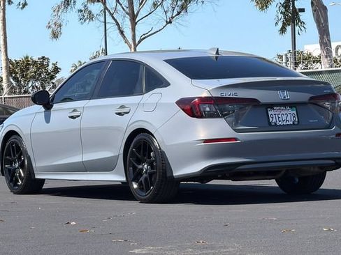 Certified 2025 Honda Civic Sport image 6