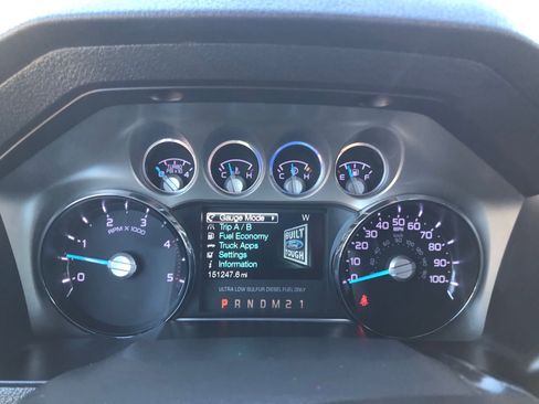 Used 2014 Ford F350 Lariat w/ Lariat Interior Package image 30