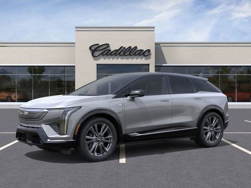 New 2026 Cadillac Optiq Sport 2 w/ LPO, Floor Liner Package AWD/4WD image 2