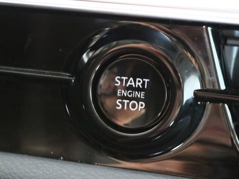 Certified 2025 INFINITI QX80 Sensory image 60