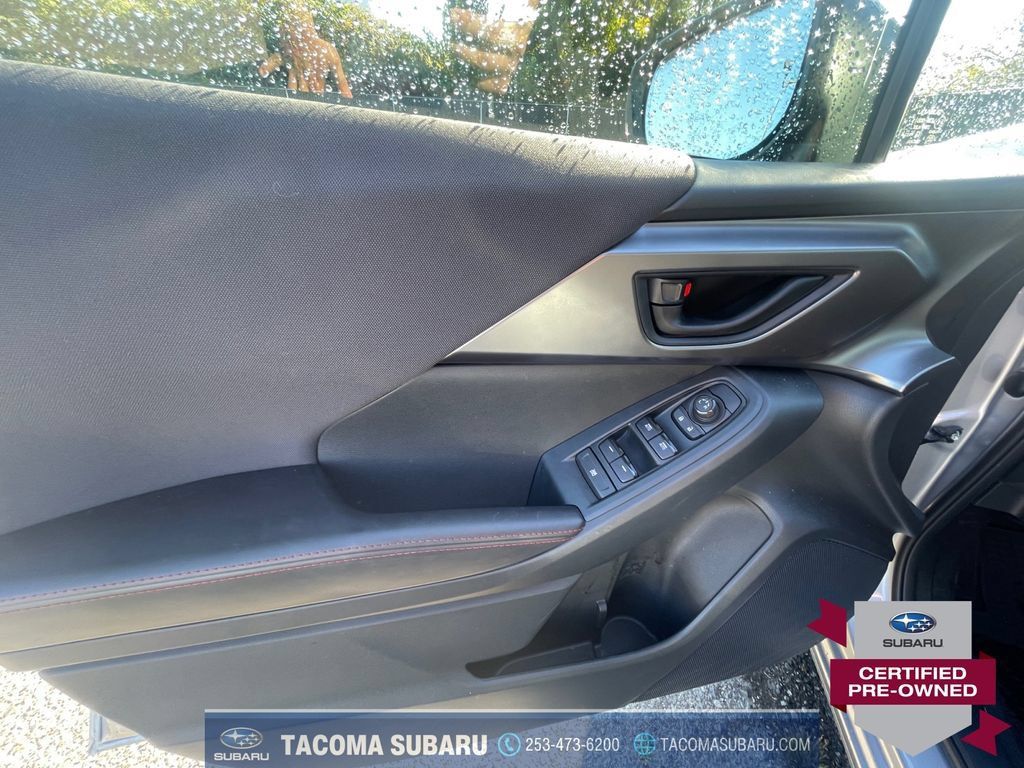 Used 2025 Subaru Impreza 2.0i Sport AWD/4WD image 11