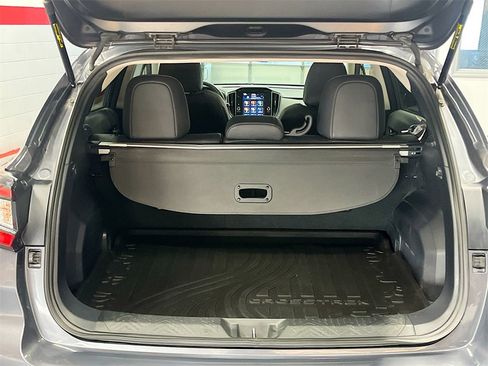Used 2024 Subaru Crosstrek 2.5i Limited image 24