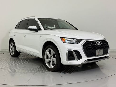 Used 2022 Audi Q5 2.0T Premium Plus w/ Premium Plus Package image 7
