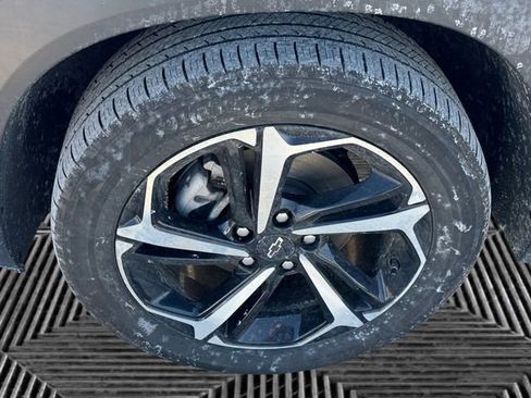 Used 2023 Chevrolet TrailBlazer RS w/ Convenience Package image 9