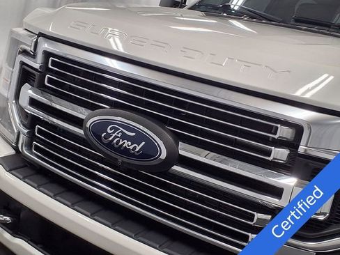 Used 2022 Ford F350 Limited AWD/4WD image 36